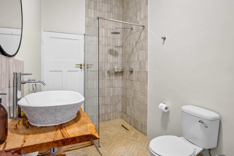 2 Bedroom Property for Sale in Green Point Western Cape